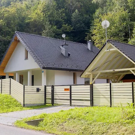 Ojcowski Park Narodowy Dom Wakacyjny Korzkiew By Renters Holiday home Krakow